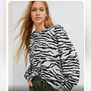 Evereve Sanctuary Jennie Zebra Stripe Top